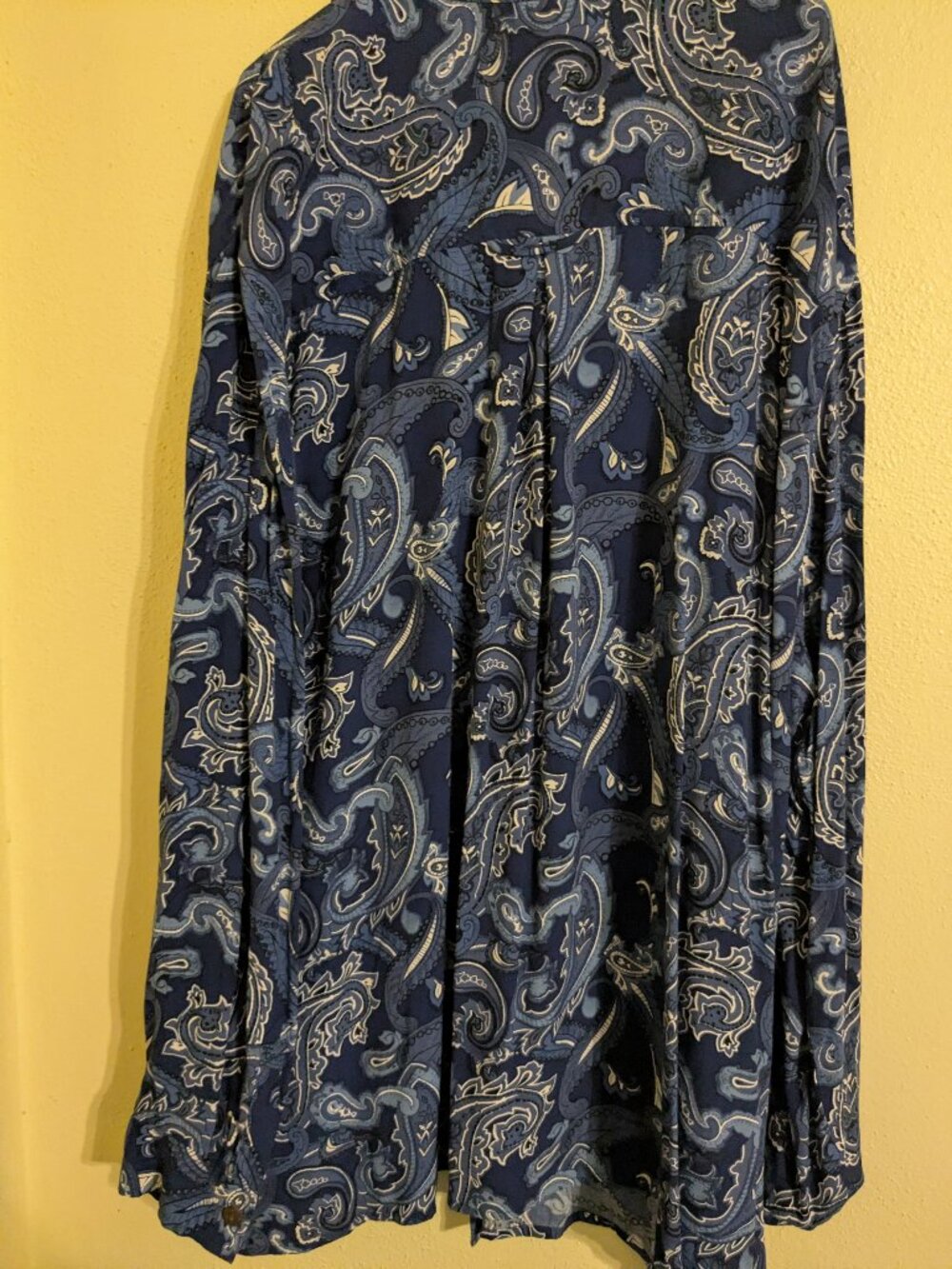Blue blouse.